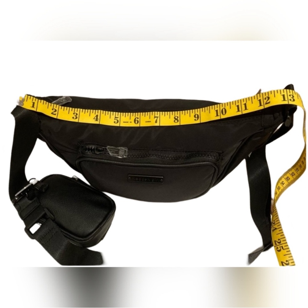 MADDEN GIRL Black Crescent Crossbody & Pouch Set NWT - Picture 7 of 9